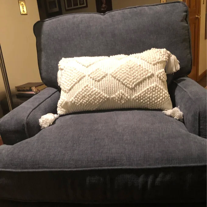 【Furniture】Highgrove Swivel Glider and Ottoman