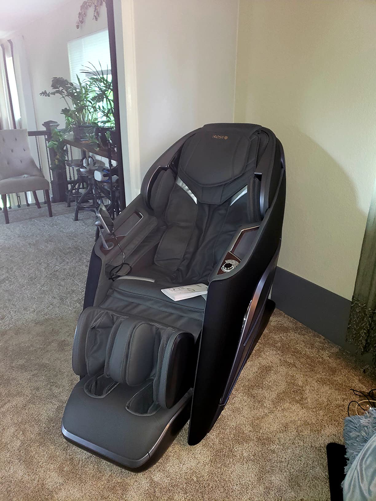 【Furniture】iRest 2023 4D Massage Chair Recliner, Zero Gravity Shiatsu Massager with AI Voice Control